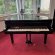 Yamaha C3 von 1975 in Schwarz glänzend