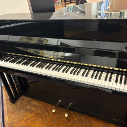 Grotrian-Steinweg 111 Heinrich von 2000 in Schwarz glänzend