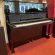 Steinway & Sons K 132 von 1986 in Schwarz glänzend