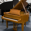 Steinway & Sons S-155 von 1958 in Nussbaum matt
